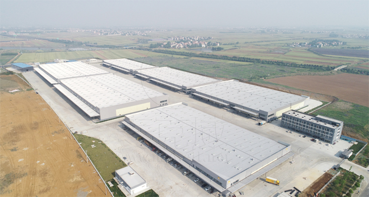 襄陽蘇寧云倉(cāng)一字型天窗3